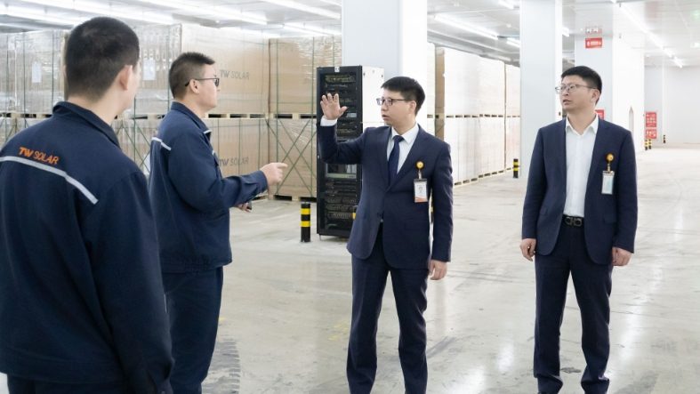 c30ef578ffcacde6dad5f3d37033c8de.jpg c30ef578ffcacde6dad5f3d37033c8de.jpg