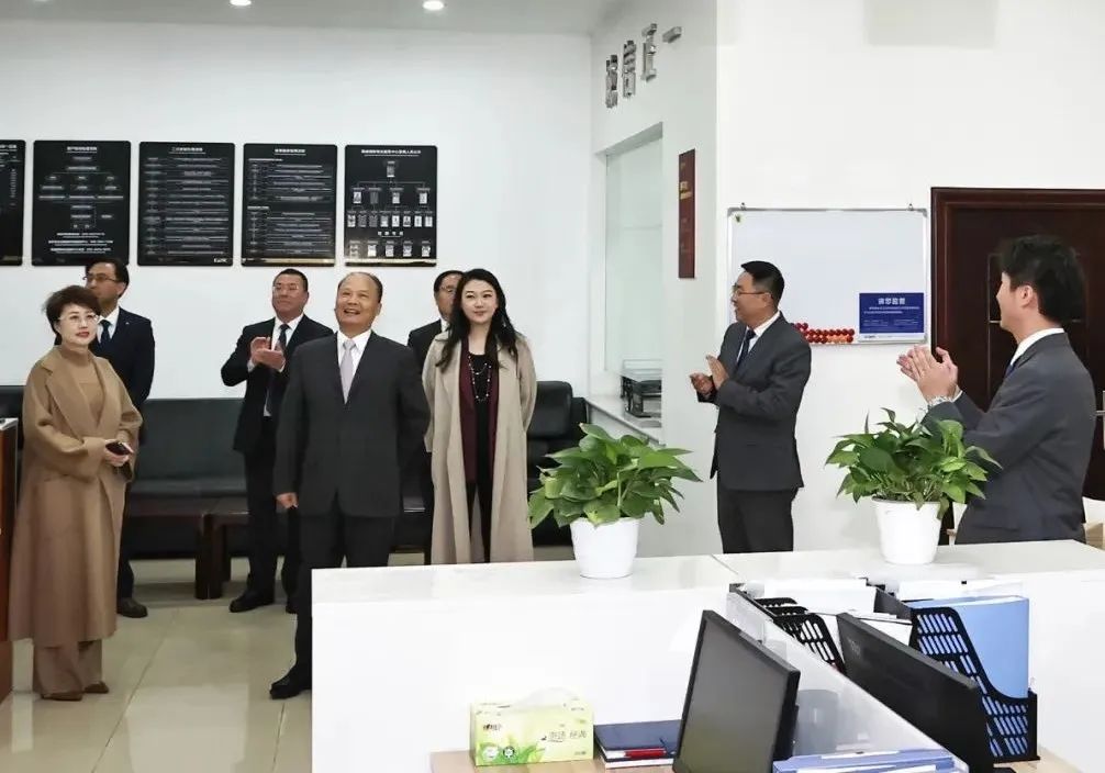 d11678631b4b72e74b590874875d91cc.jpg d11678631b4b72e74b590874875d91cc.jpg