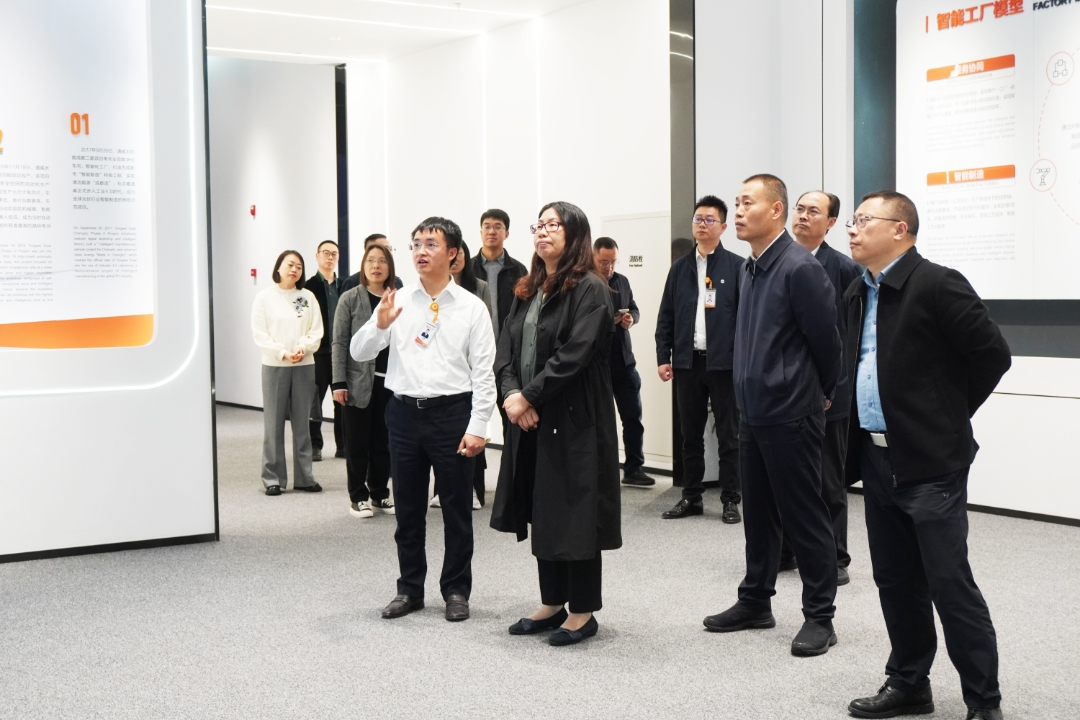 e660387d23f3c79d8495ac3d16e75ec2.jpg e660387d23f3c79d8495ac3d16e75ec2.jpg