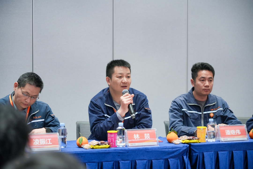 20d49b43c9f63fb0d740661ea89ab81c.jpg 20d49b43c9f63fb0d740661ea89ab81c.jpg