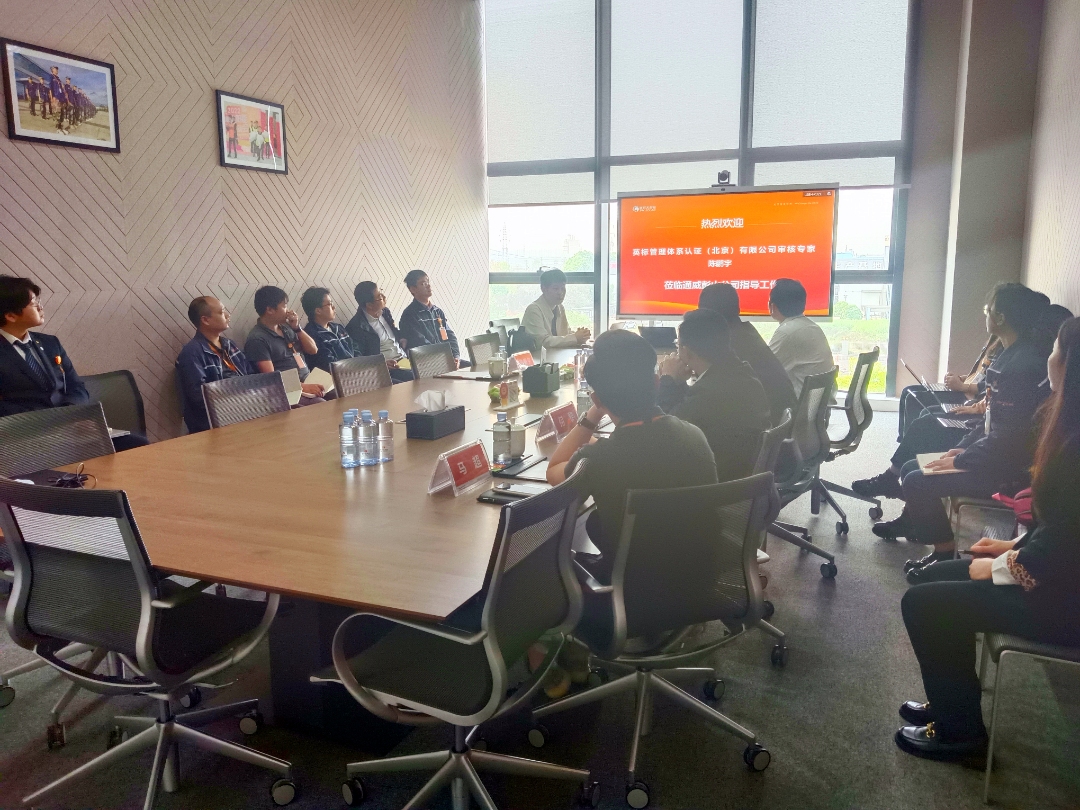 2851cc61cf17750dcdf988b3c7d322ab.jpg 2851cc61cf17750dcdf988b3c7d322ab.jpg