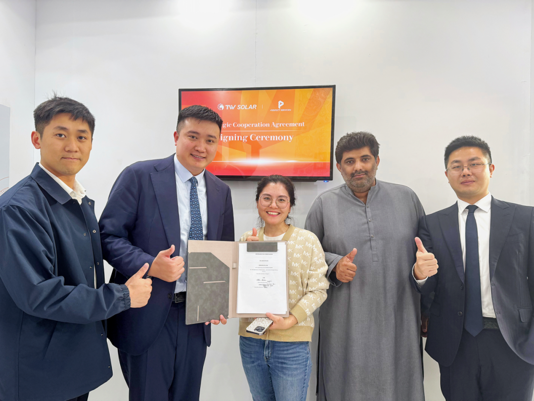 8b427760efe512e46c7c886684bb3a54.png 8b427760efe512e46c7c886684bb3a54.png