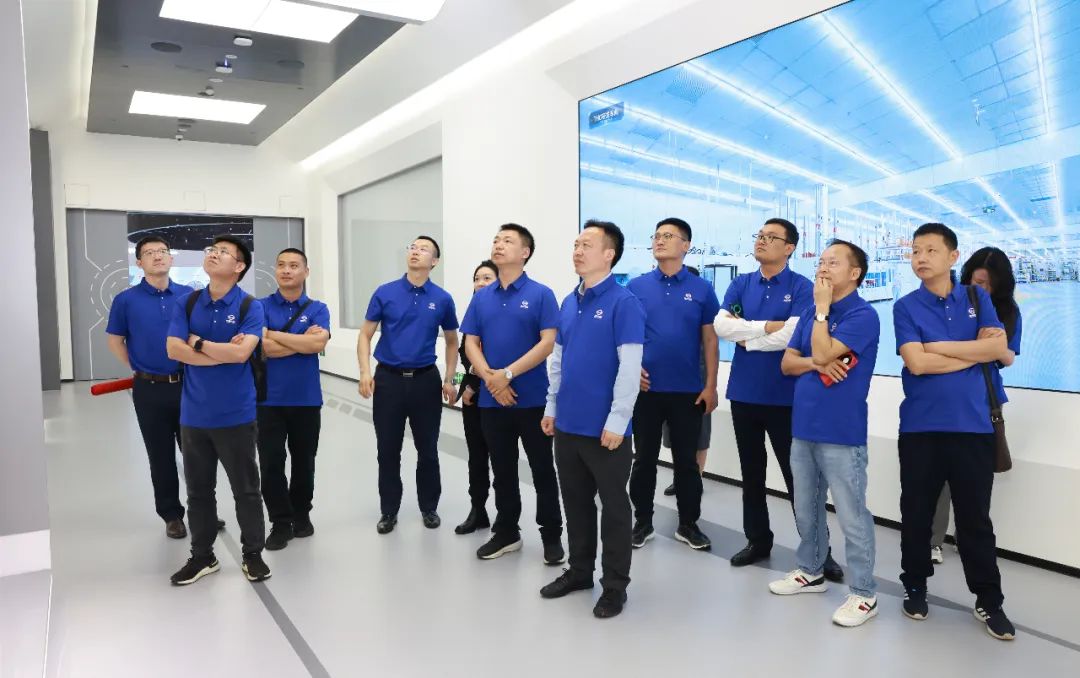 56002526fd99b6ab7b2ae4736ea51a4a.jpg 56002526fd99b6ab7b2ae4736ea51a4a.jpg