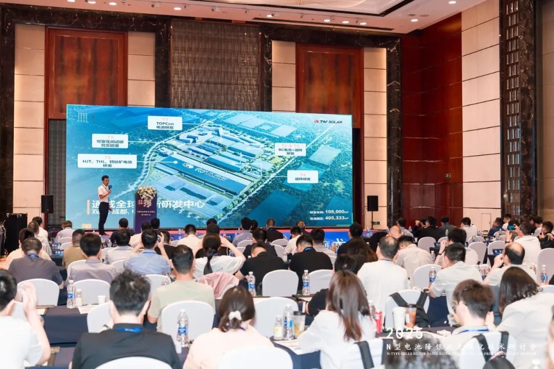 dbaf0cab60dc78be15991fd442859d0b.jpg dbaf0cab60dc78be15991fd442859d0b.jpg