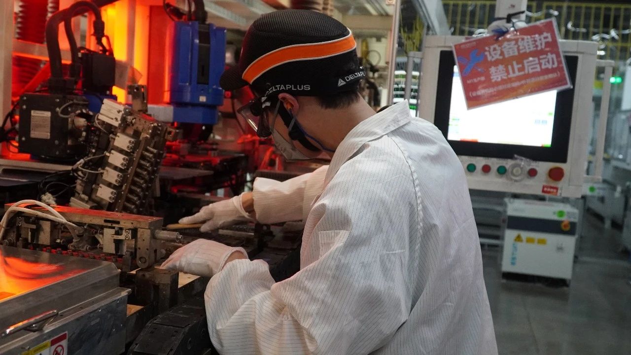 c8d284744b6b4b613309cf4e41d805b4.jpg c8d284744b6b4b613309cf4e41d805b4.jpg